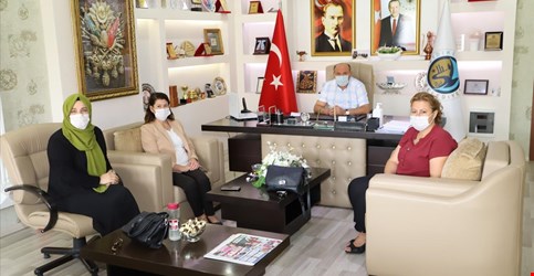 AKPARTİ MUĞLA KADIN KOLLARI ÜMMÜHAN TOKSÖZ BAŞKANIMIZI ZİYARETİ