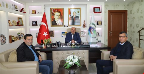 MUHTARLAR DERNEĞİ BAŞKANI VE YÖNETİMİ BAŞKANIMIZI ZİYARETİ