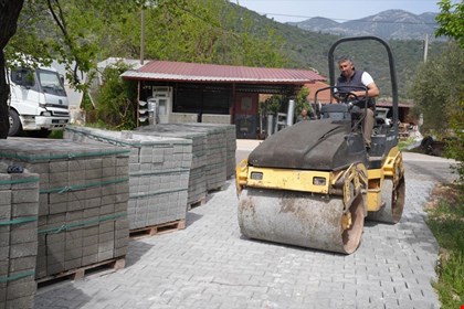 İZZETTİN MAHALLESİ’NDEN BAŞKAN AKDENİZLİ’YE TEŞEKKÜR