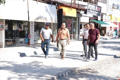 SEYDİKEMER’DE DOĞALGAZ SONRASI YOLLAR YENİLENİYOR