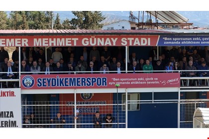 SEYDİKEMERSPOR LİDERLİĞE YÜKSELDİ