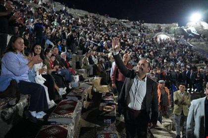 LETOON ANTİK KENTİNDE  DOMATES FESTİVALİ COŞKUSU YAŞANDI