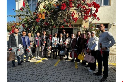 İLÇE MİLLİ EĞİTİM MÜDÜRÜ VE ÖĞRETMENLER, BAŞKAN AKDENİZLİ’YE TEŞEKKÜR ETTİ