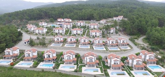 Lighthouse Ceylan Country Club